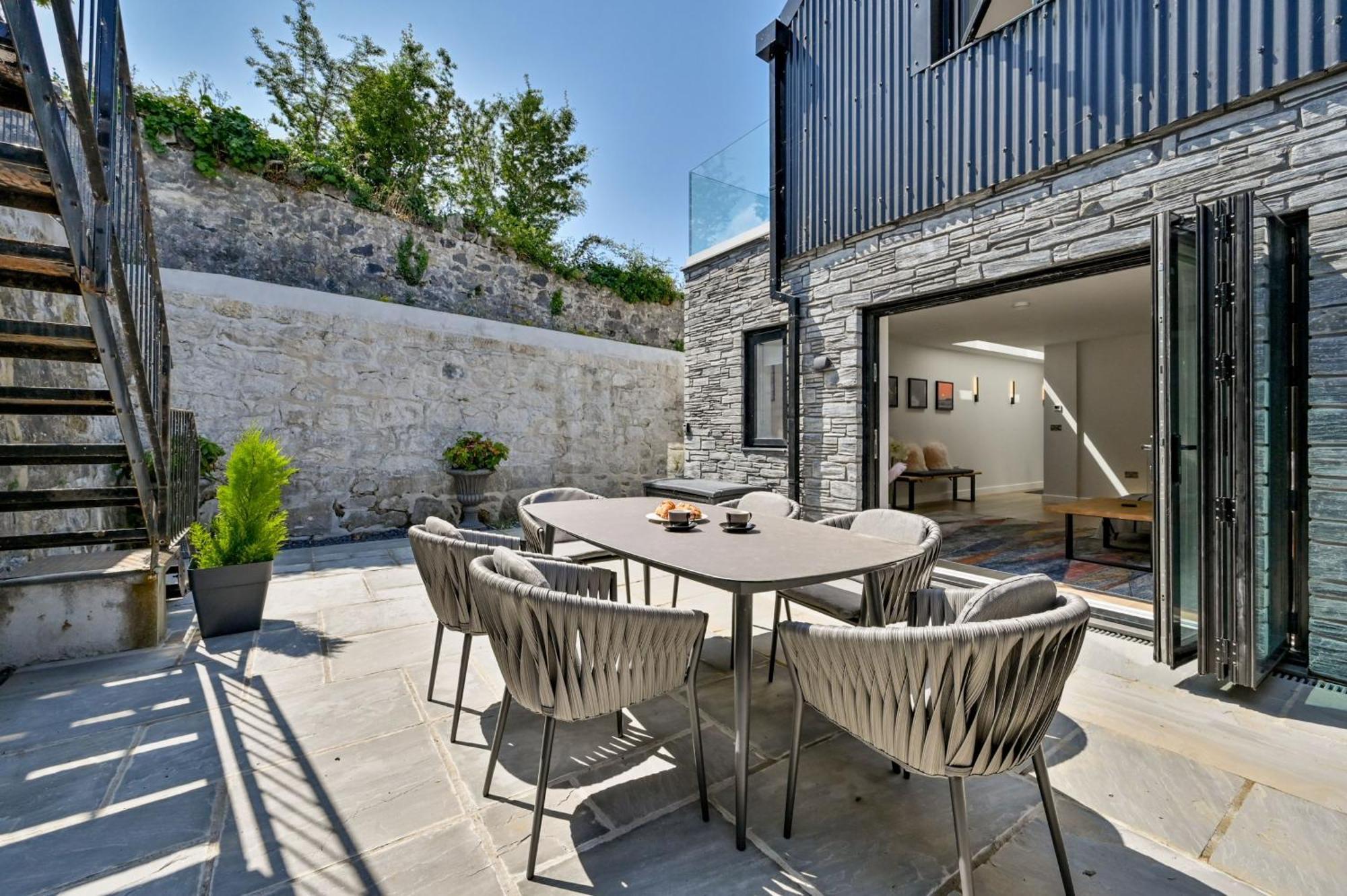 1 The Nest - Luxury Modern House Nr Beach & Bars With Sea Views & Free Parking Villa Charlestown  Exterior foto