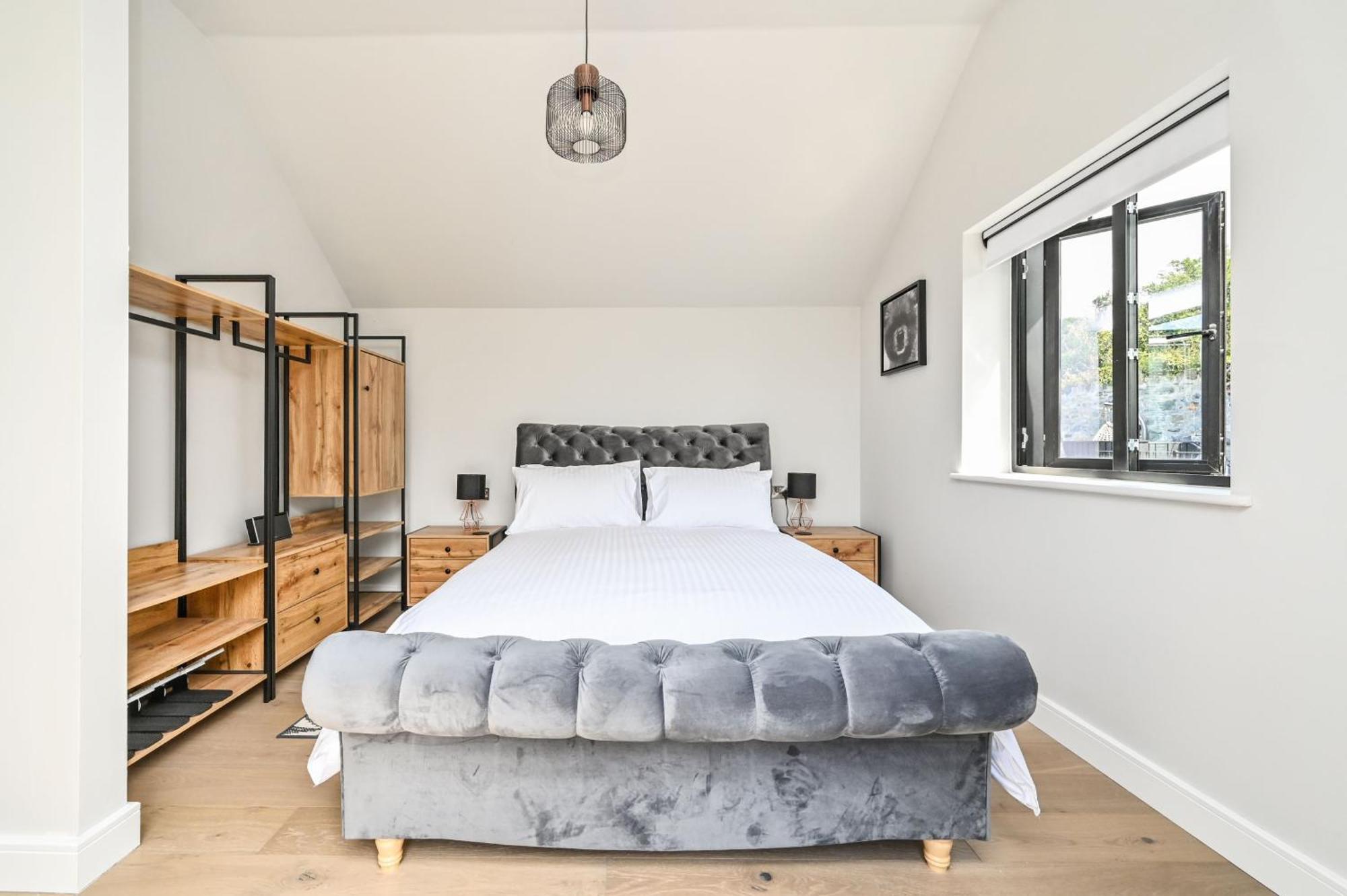 1 The Nest - Luxury Modern House Nr Beach & Bars With Sea Views & Free Parking Villa Charlestown  Exterior foto
