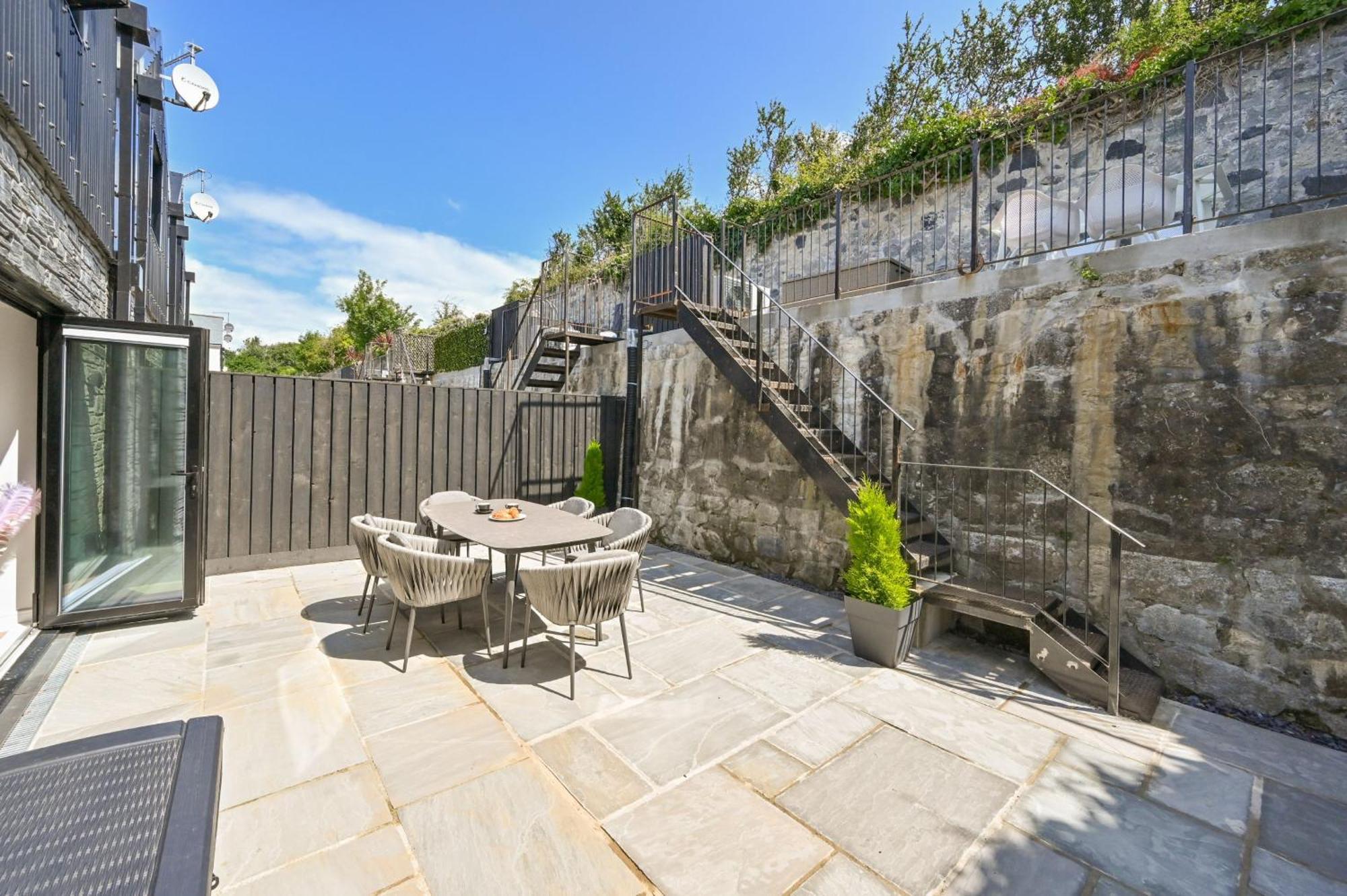1 The Nest - Luxury Modern House Nr Beach & Bars With Sea Views & Free Parking Villa Charlestown  Exterior foto