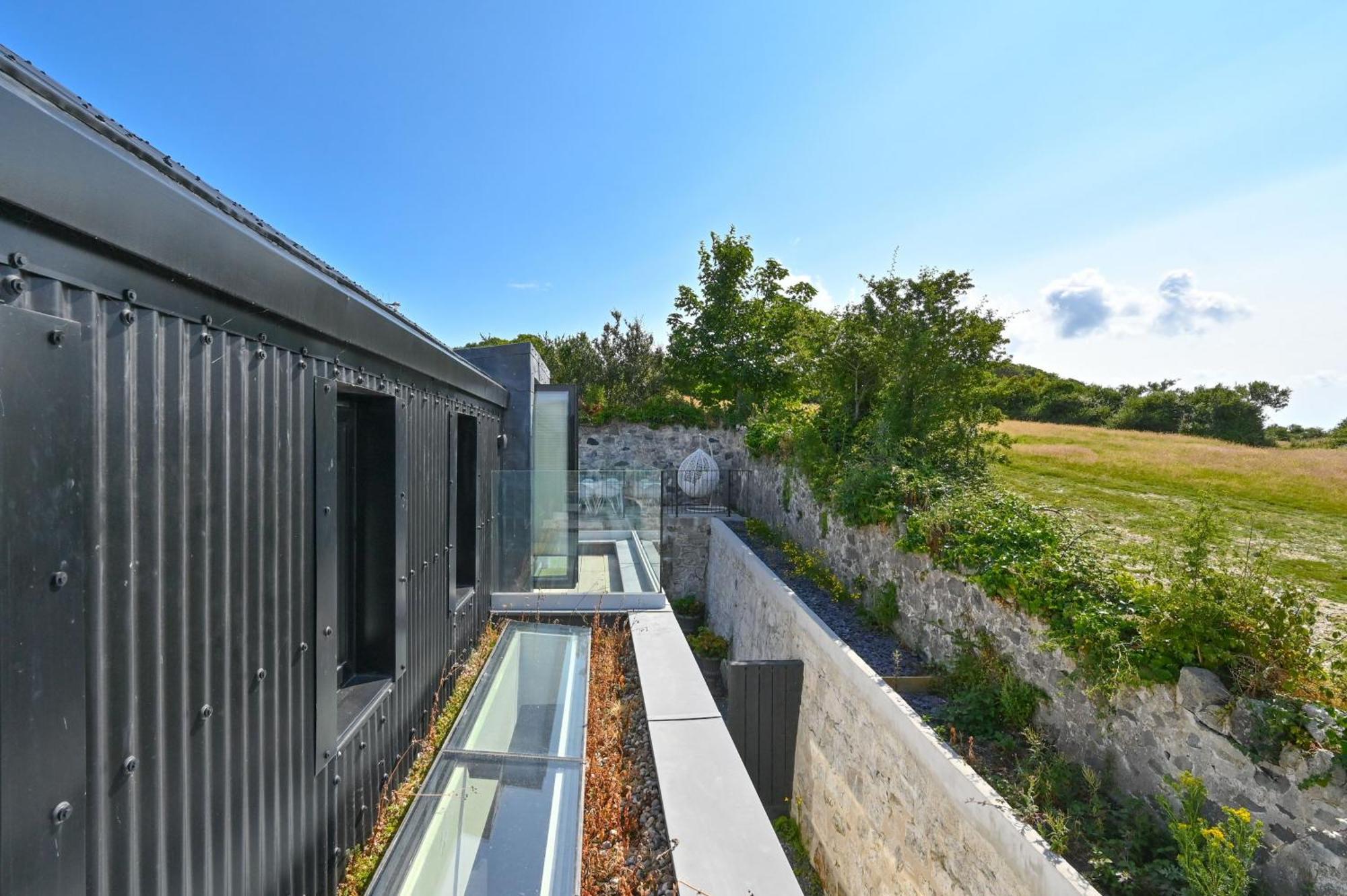 1 The Nest - Luxury Modern House Nr Beach & Bars With Sea Views & Free Parking Villa Charlestown  Exterior foto